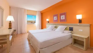 Iberostar Waves Gaviotas Park