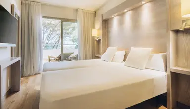 Iberostar Waves Pinos Park