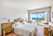 Iberostar Waves Playa Gaviotas