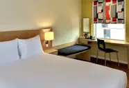Ibis Al Rigga