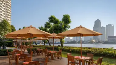 Ibis Bangkok Riverside