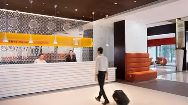 Ibis One Central