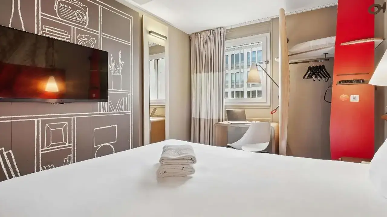 ibis Paris Porte d' Orleans