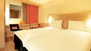 ibis Paris Porte d' Orleans