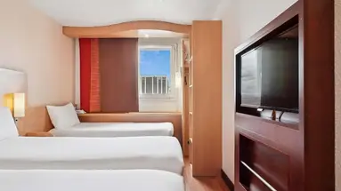ibis Paris Porte d' Orleans