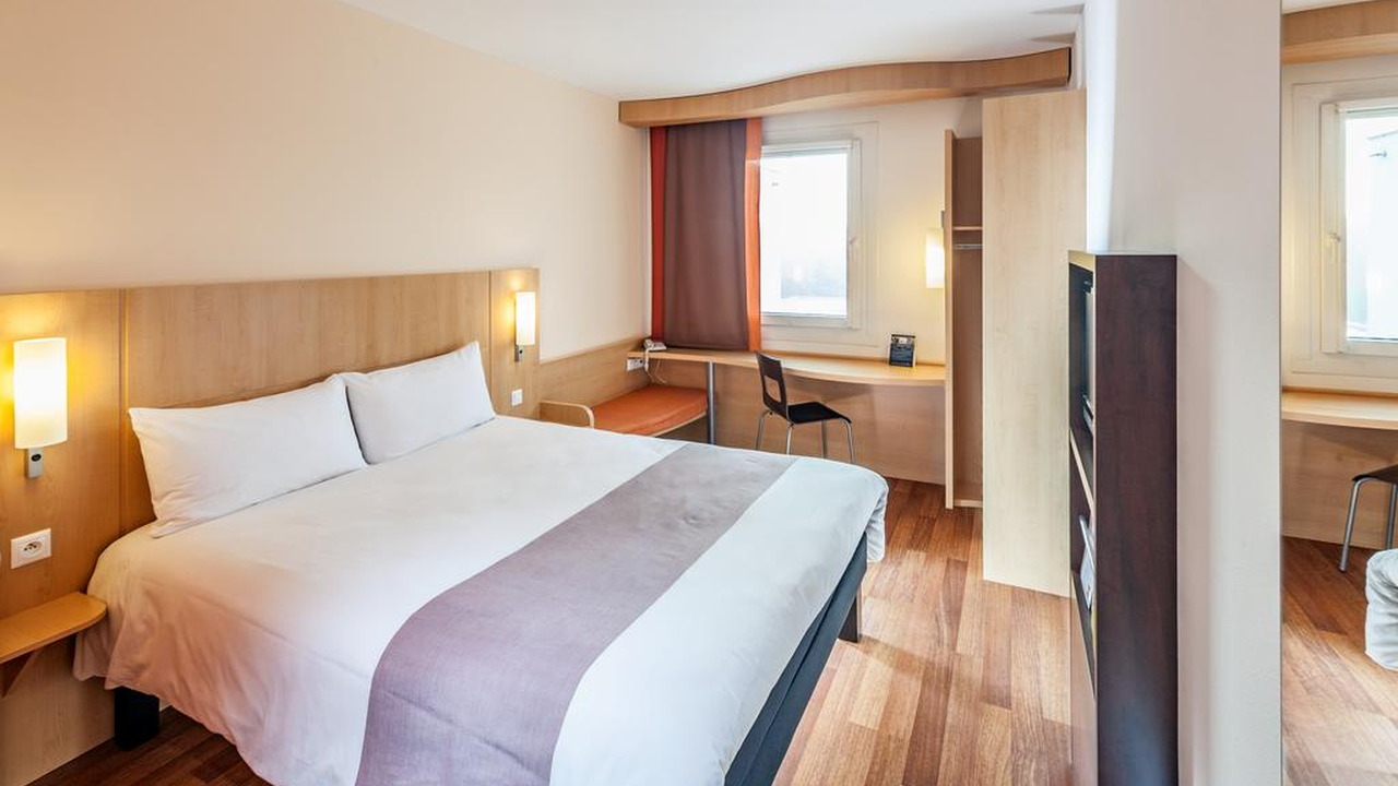 Ibis Plzen