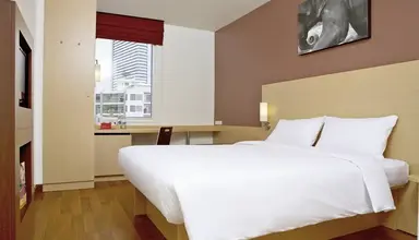 Ibis Sathorn