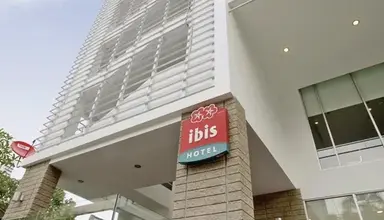 Ibis Sathorn