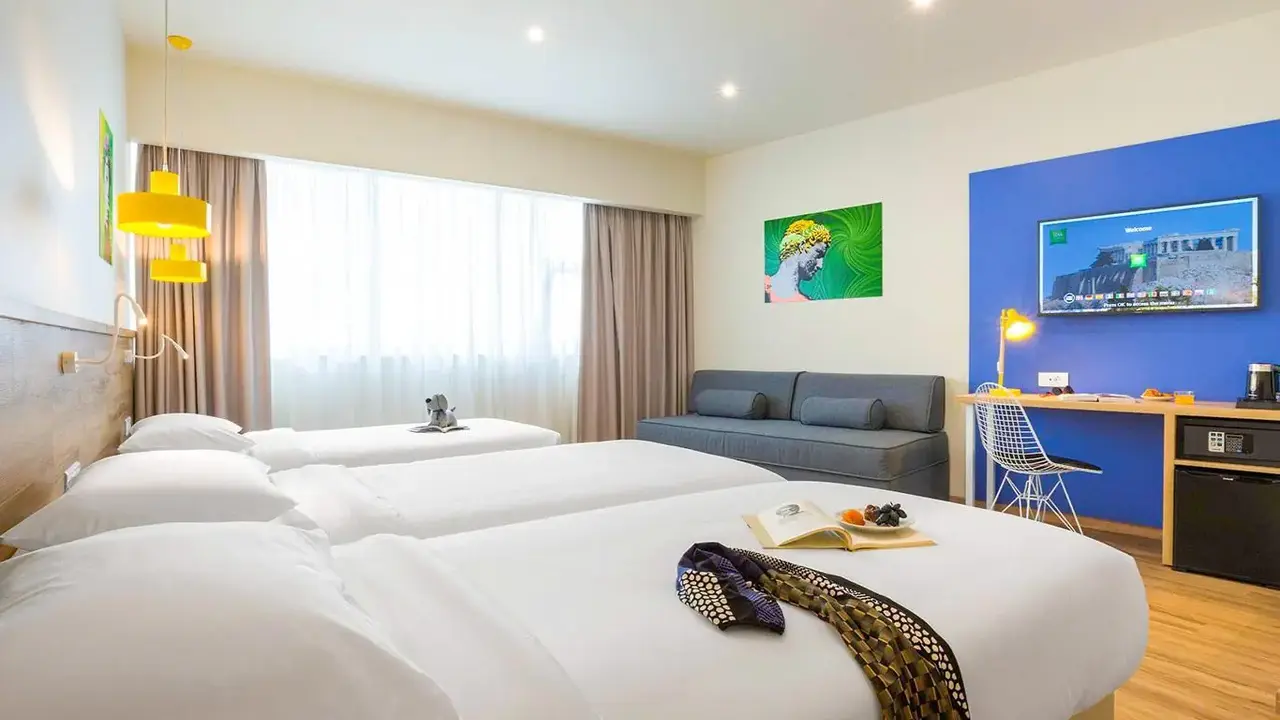 ibis Styles Athens Routes