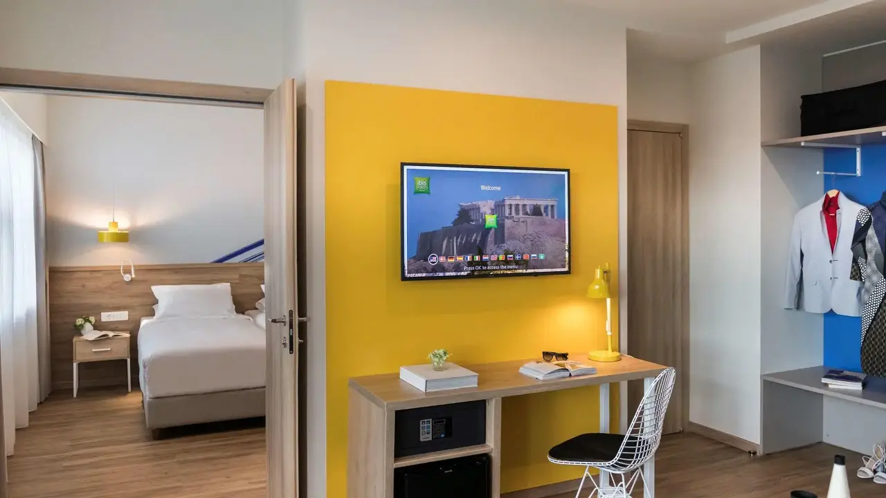 ibis Styles Athens Routes