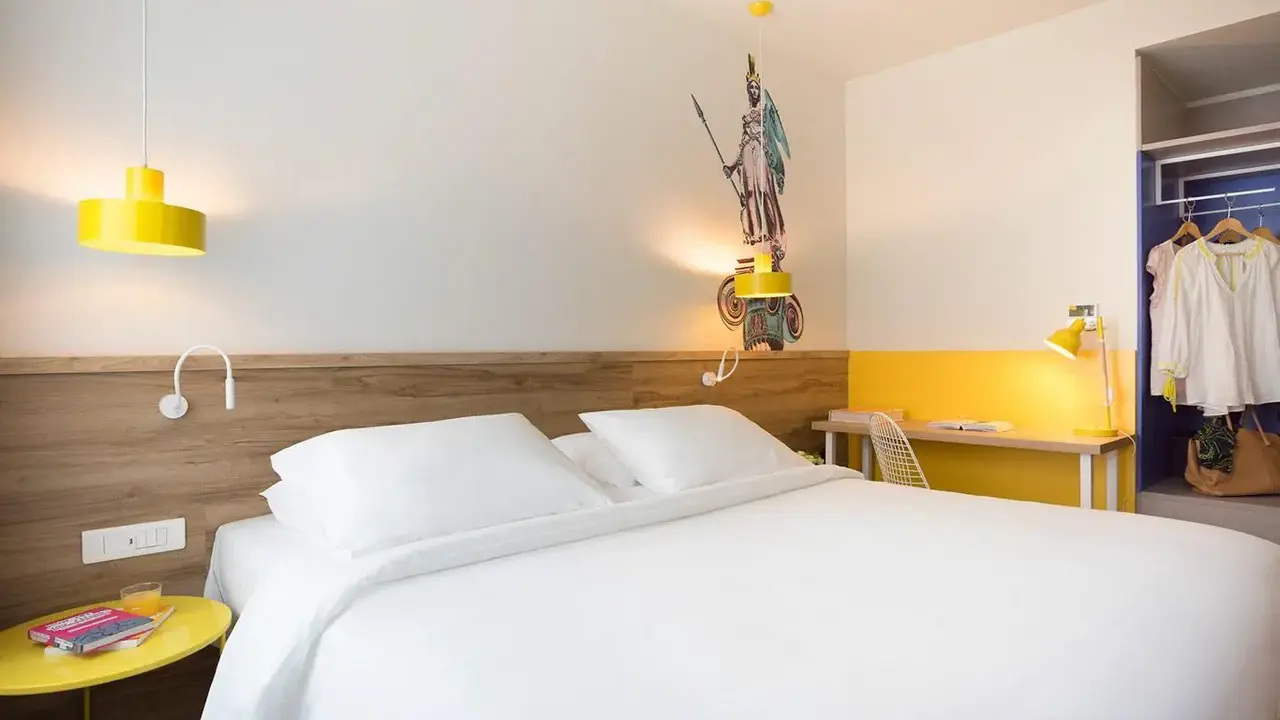 ibis Styles Athens Routes
