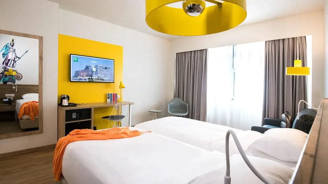 ibis Styles Athens Routes