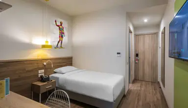 ibis Styles Athens Routes