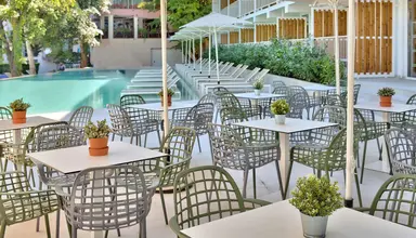 Ibis Styles Golden Sands Roomer Hotel