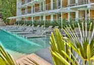 Ibis Styles Golden Sands Roomer Hotel