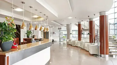 Ikar Plaza