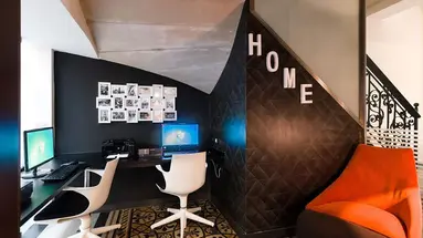 Ikonik Parlament