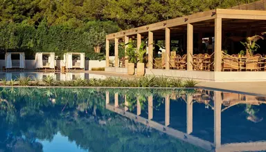 Ikos Porto Petro