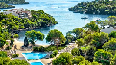 Ikos Porto Petro