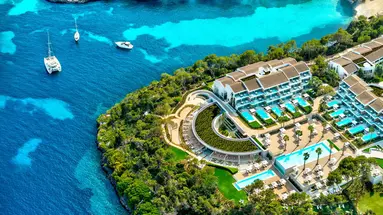 Ikos Porto Petro