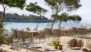 Ikos Porto Petro