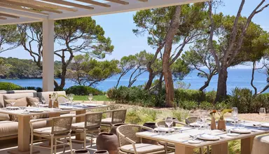 Ikos Porto Petro