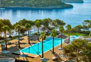 Ikos Porto Petro