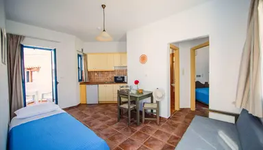 Iliana Apartments & Hotel