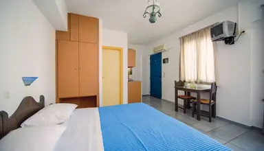 Iliana Apartments & Hotel