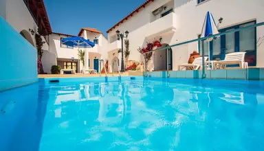 Iliana Apartments & Hotel