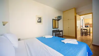 Iliana Apartments & Hotel