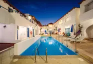 Iliana Apartments & Hotel