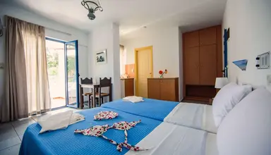 Iliana Apartments & Hotel