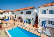 Iliana Apartments & Hotel