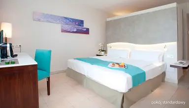 Impressive Playa Granada