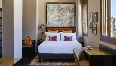 Indigo Sant Elena