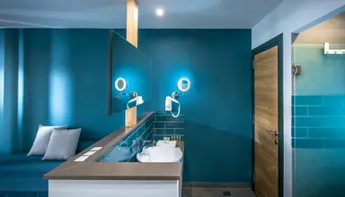 Infinity Blue Boutique Hotel & Spa