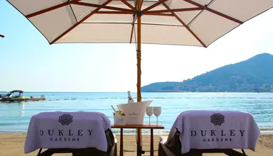 Infinity hotel by Dukley