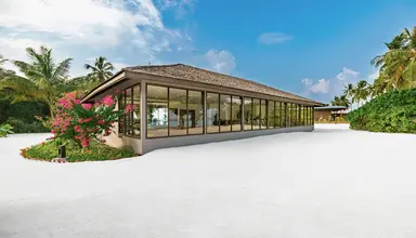 Innahura Maldives Resort