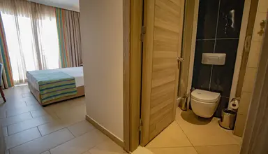 Insula Resort