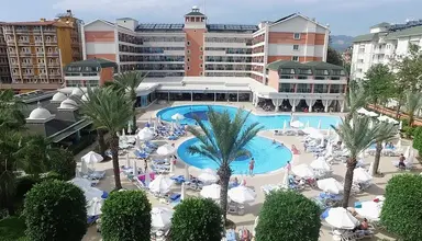Insula Resort
