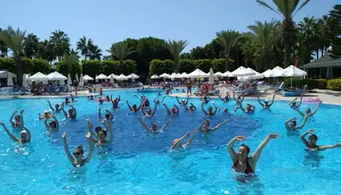 Insula Resort