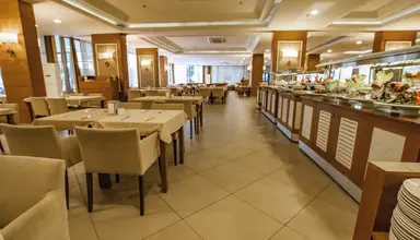 Insula Resort
