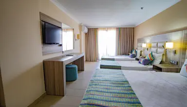 Insula Resort