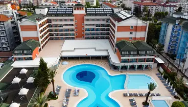 Insula Resort