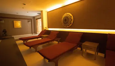 Insula Resort