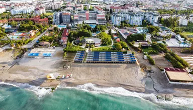 Insula Resort