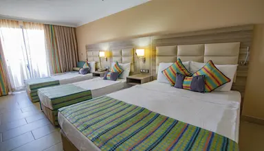 Insula Resort