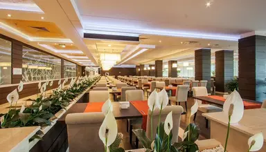 International Cassino & Tower Suites