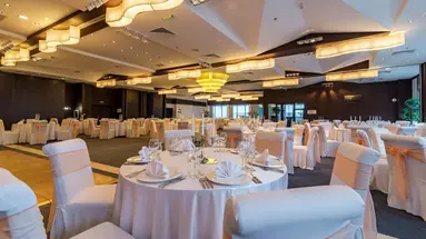 International Cassino & Tower Suites